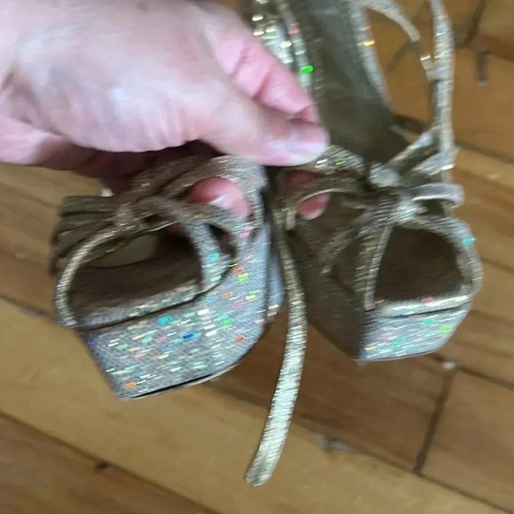 Dolce & Gabbana gold sparkly platform  heels - Picture 7 of 10